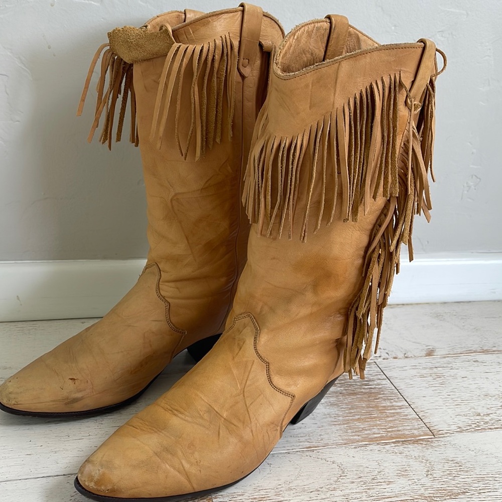 Vintage fringe Western boot
